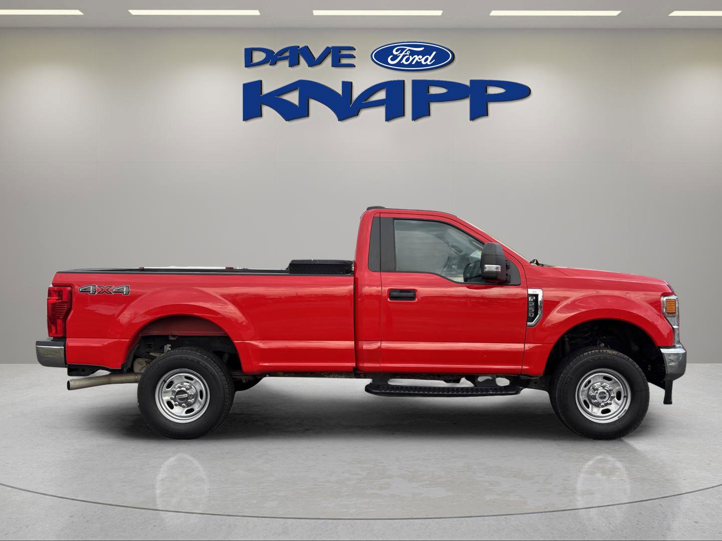 Used 2022 Ford F250 XL w/ Power Equipment Group image 10