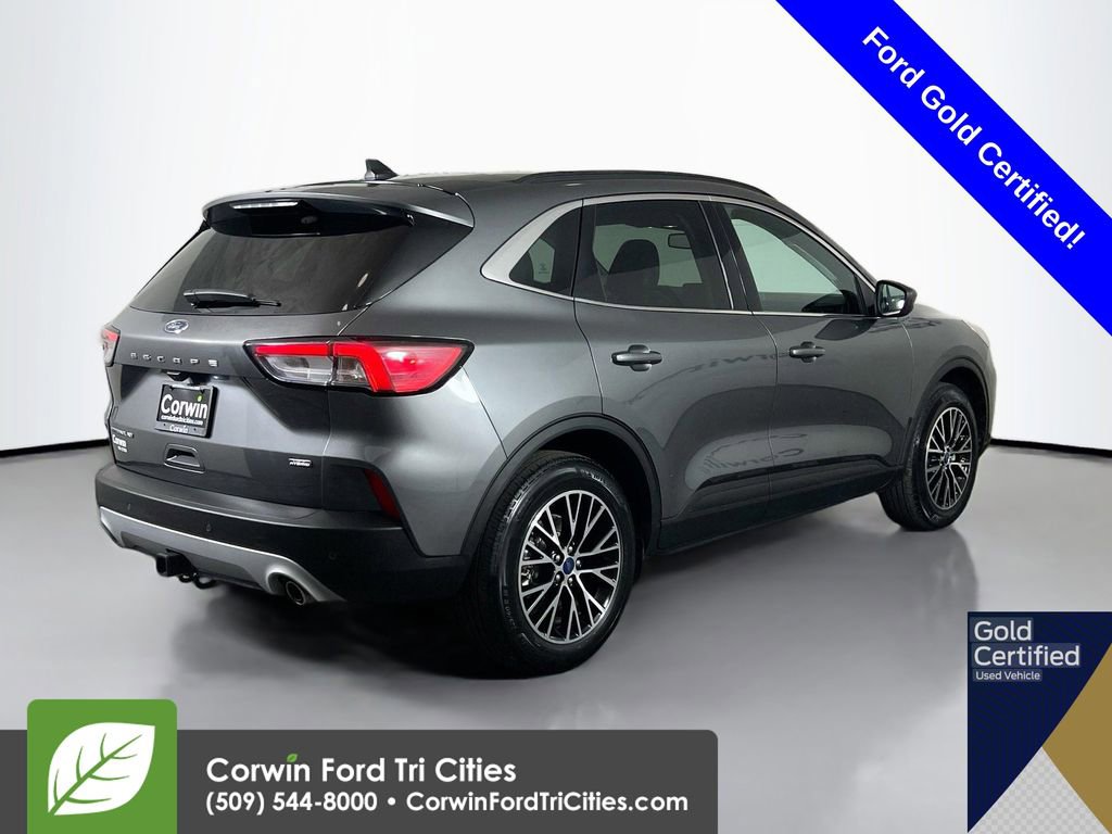 Used 2022 Ford Escape Titanium w/ Class II Trailer Tow Package image 15