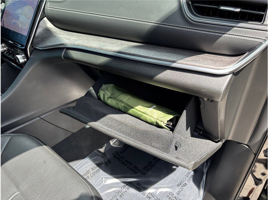 Used 2023 Jeep Grand Cherokee Overland image 53