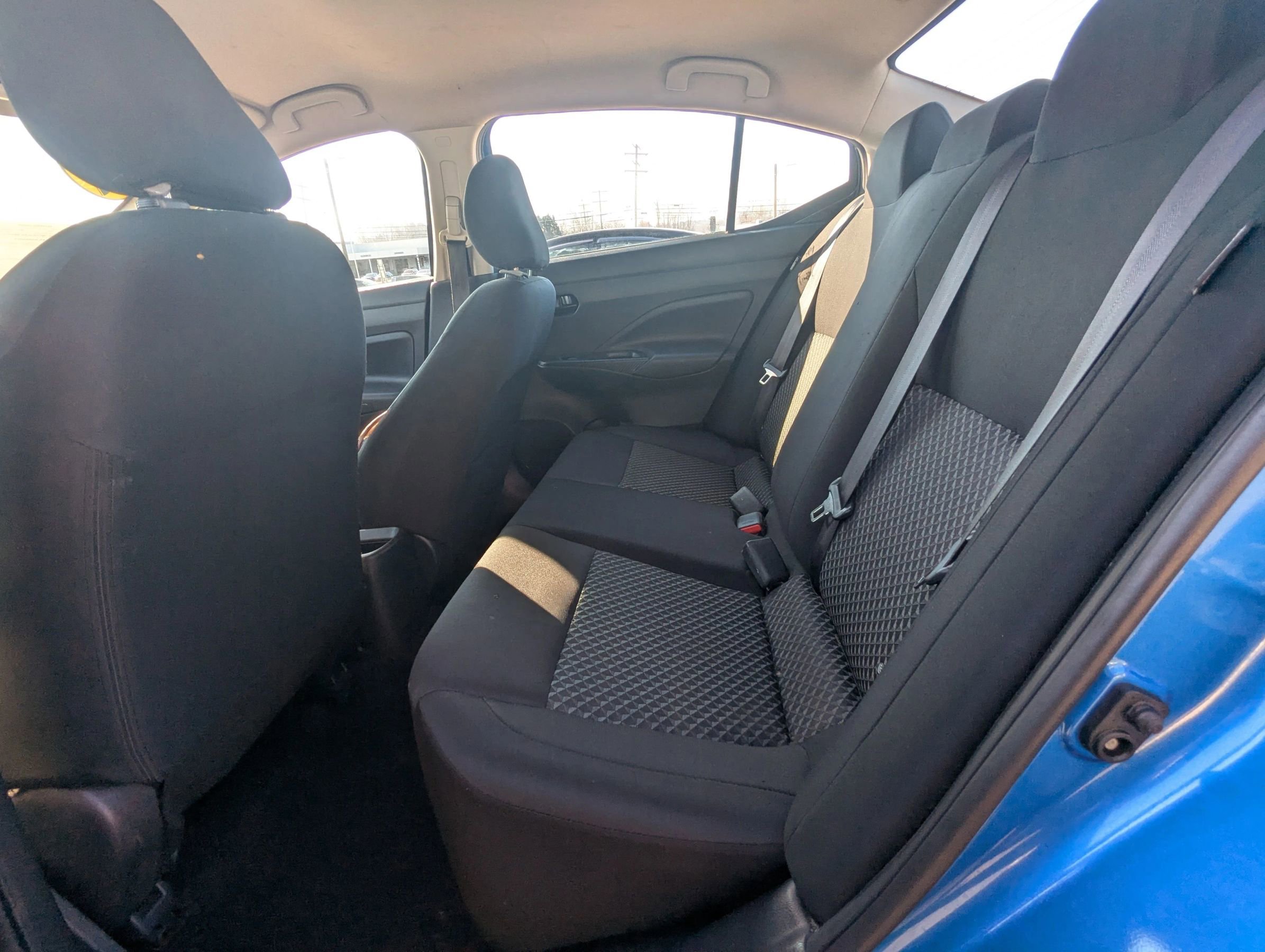 Used 2023 Nissan Versa S w/ Trunk Package image 10