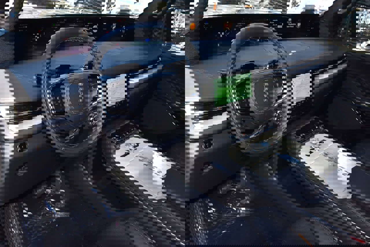 New 2025 Lincoln Navigator Reserve w/ Jet Appearance Package image 44