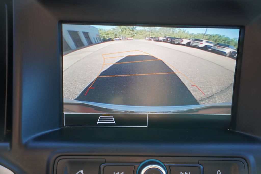 Certified 2023 GMC Terrain SLE FWD image 33