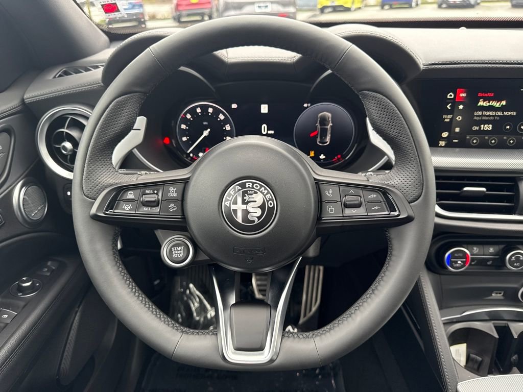 New 2025 Alfa Romeo Stelvio Sprint image 18
