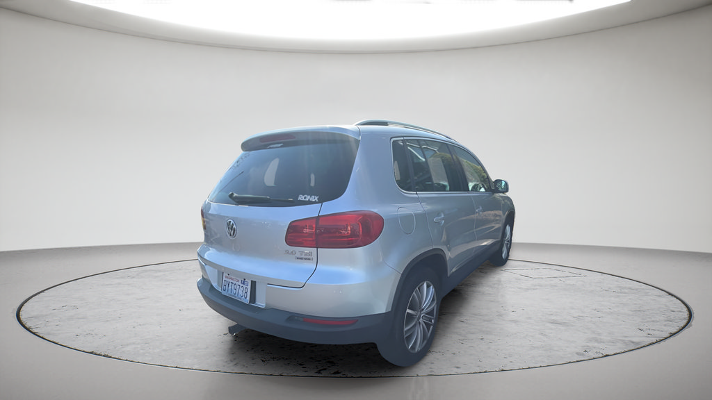 Used 2012 Volkswagen Tiguan SE AWD/4WD image 3