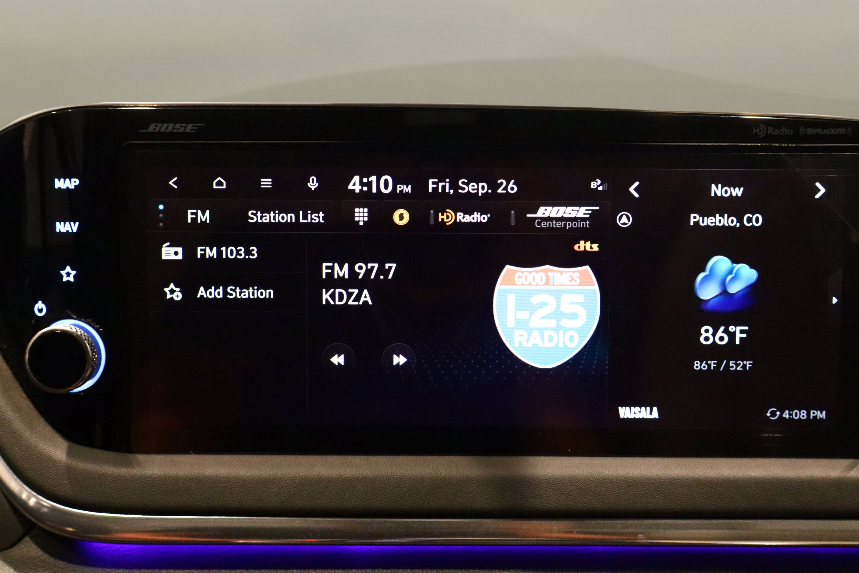 Used 2023 Hyundai Sonata Limited w/ Preferred Accessory Package image 35