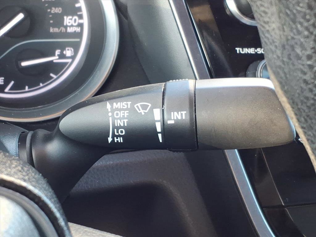 Used 2020 Toyota Camry LE image 24