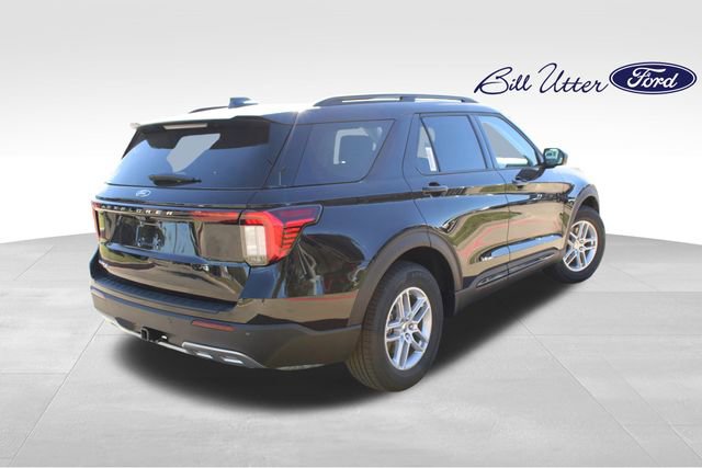 New 2026 Ford Explorer Active w/ Active Comfort Package image 3