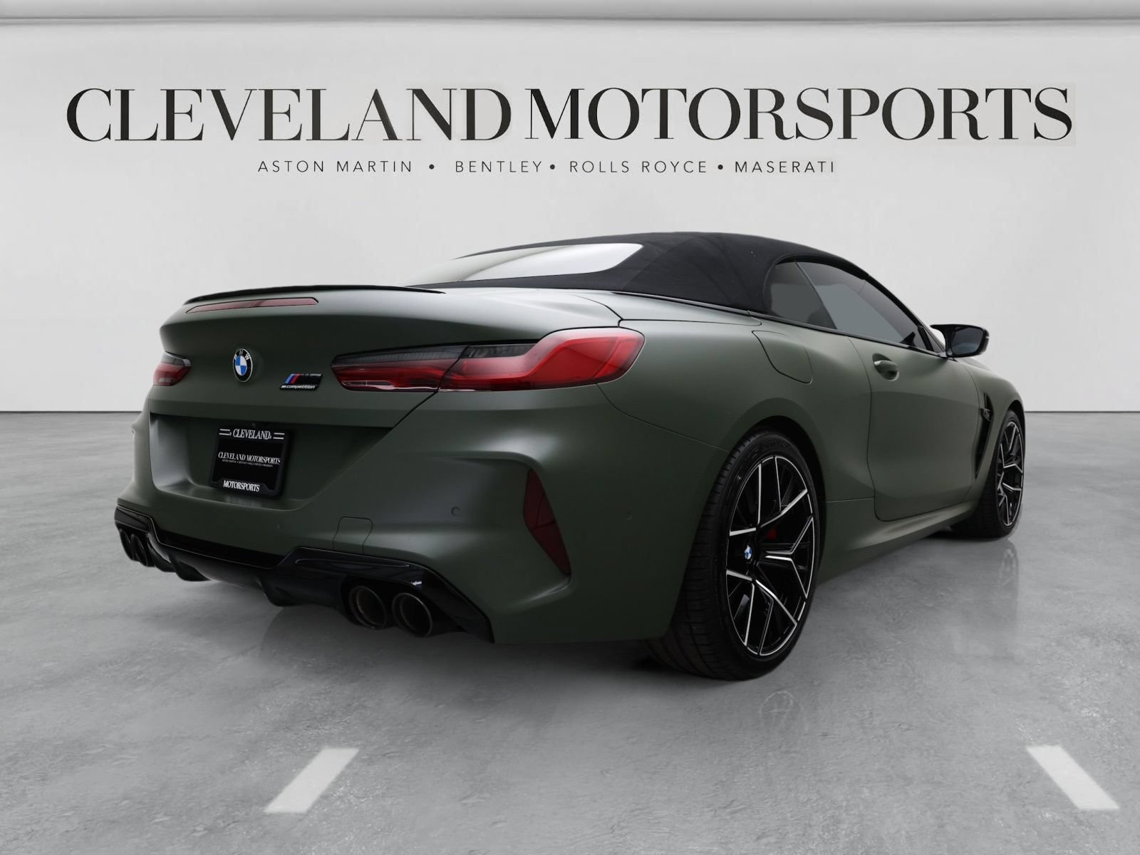 Used 2024 BMW M8 Competition AWD/4WD image 4
