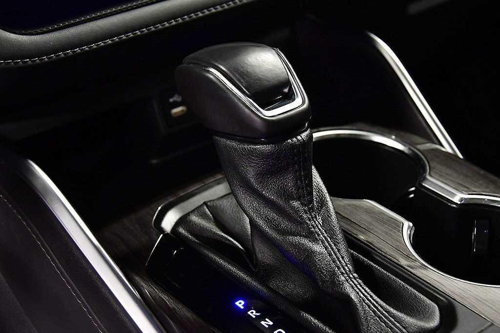 Used 2022 Toyota Highlander Platinum image 24