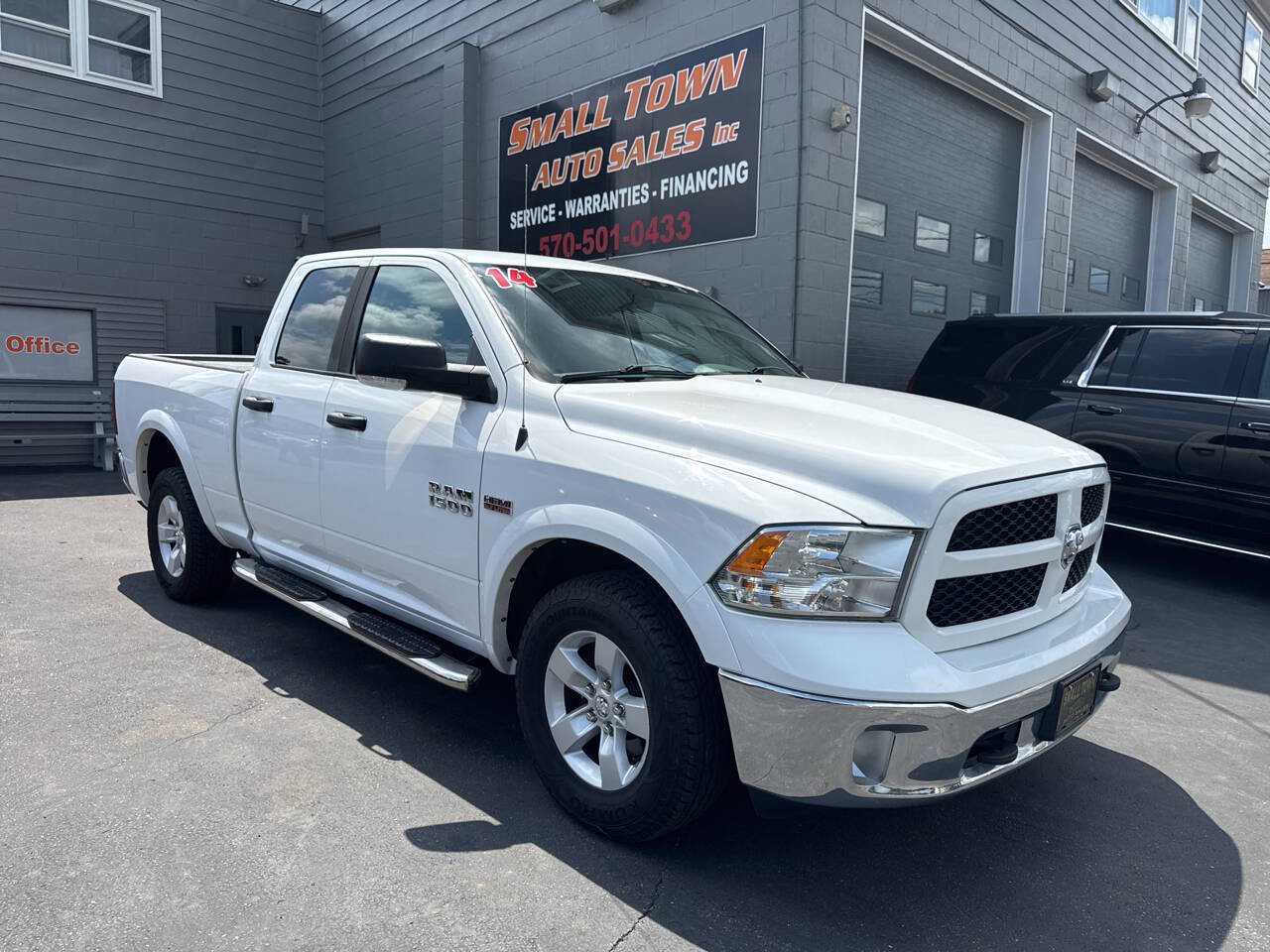 Used 2014 RAM 1500 Outdoorsman image 1