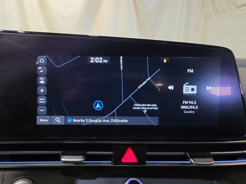 Used 2024 Hyundai Elantra SEL FWD image 19