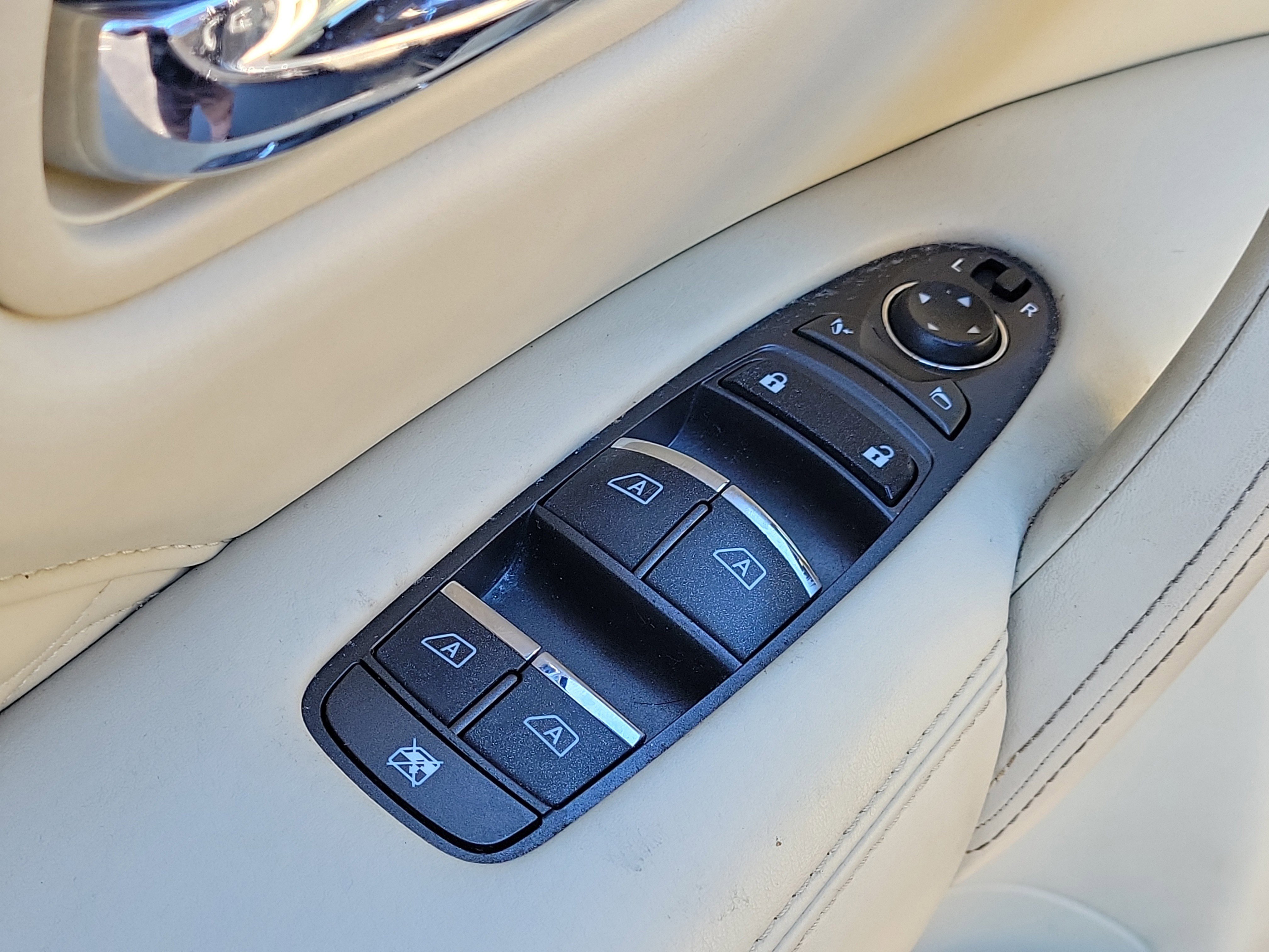 Used 2023 INFINITI QX80 Sensory w/ Cargo Package image 20