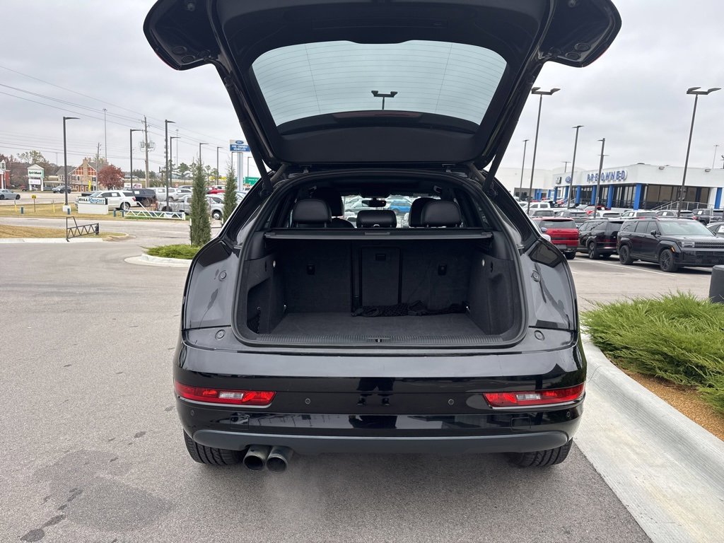 Used 2018 Audi Q3 2.0T Premium w/ Convenience Package image 11