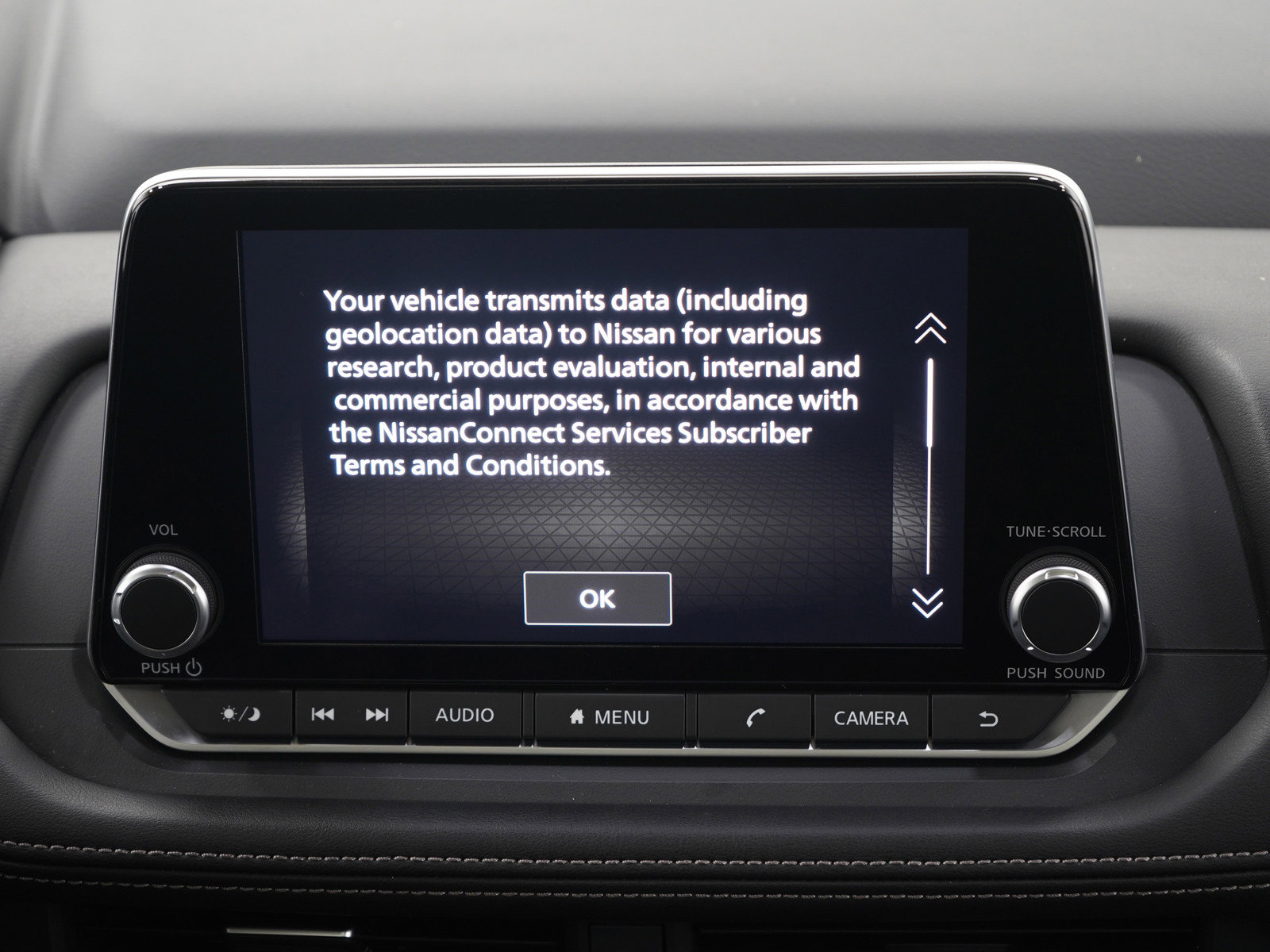 Used 2024 Nissan Rogue SV w/ SV Premium Package image 16