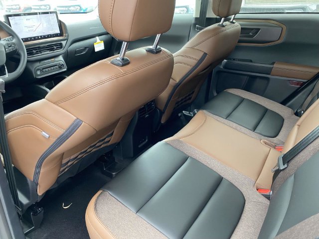 New 2026 Ford Bronco Sport Outer Banks w/ Outer Banks Tech Package+ AWD/4WD image 11
