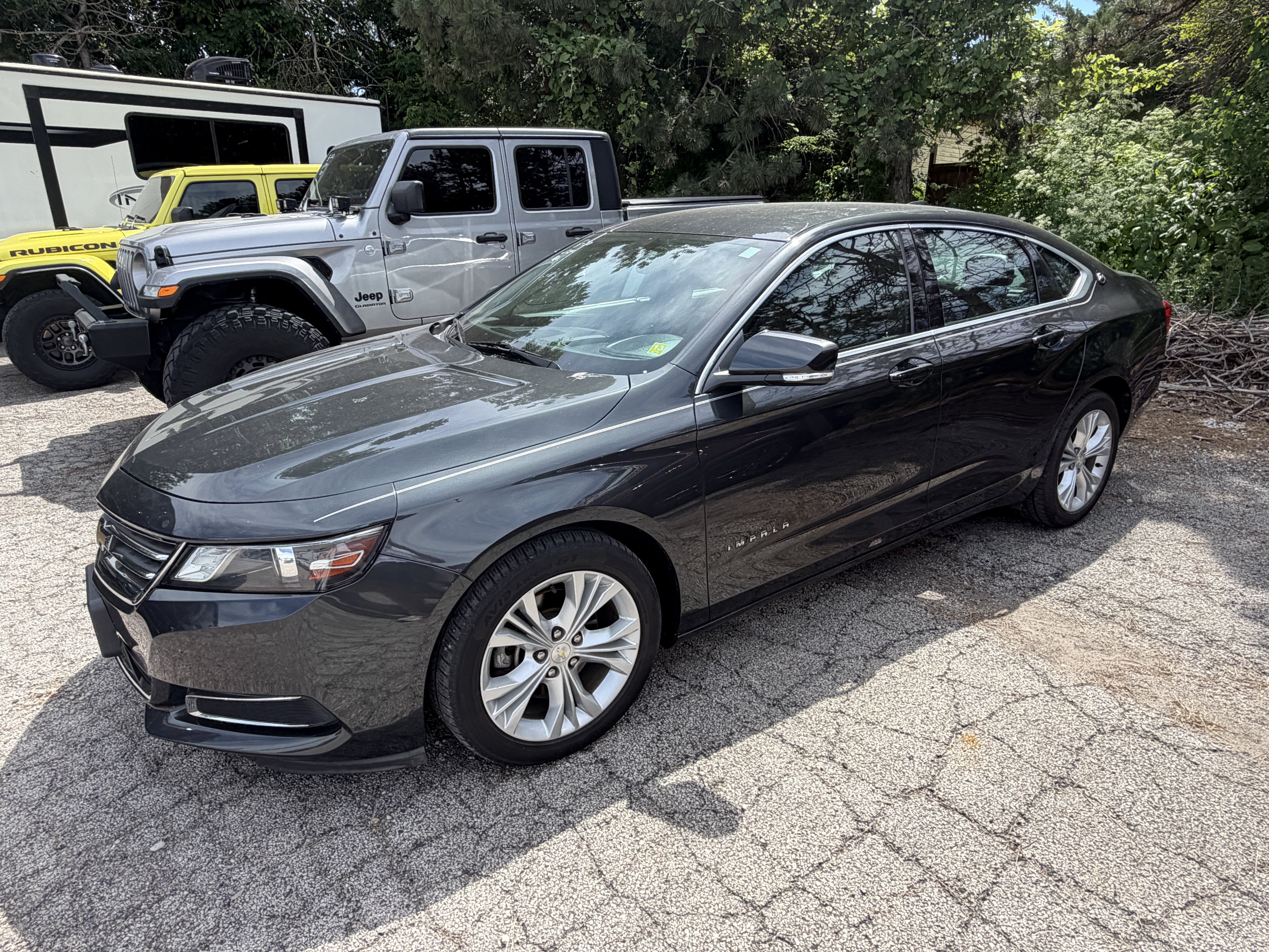 Used 2015 Chevrolet Impala LT FWD image 10