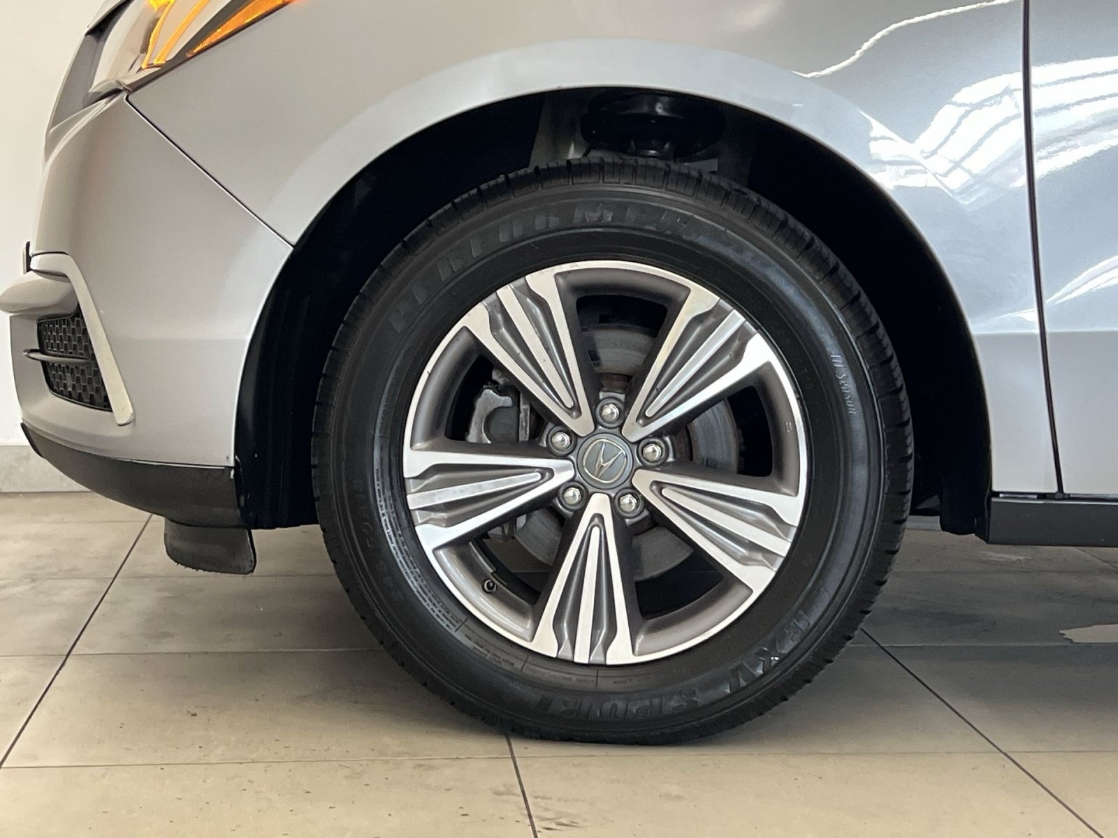 Used 2019 Acura MDX SH-AWD image 11
