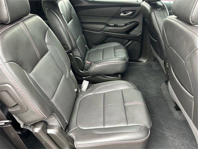 Used 2023 Chevrolet Traverse RS image 14
