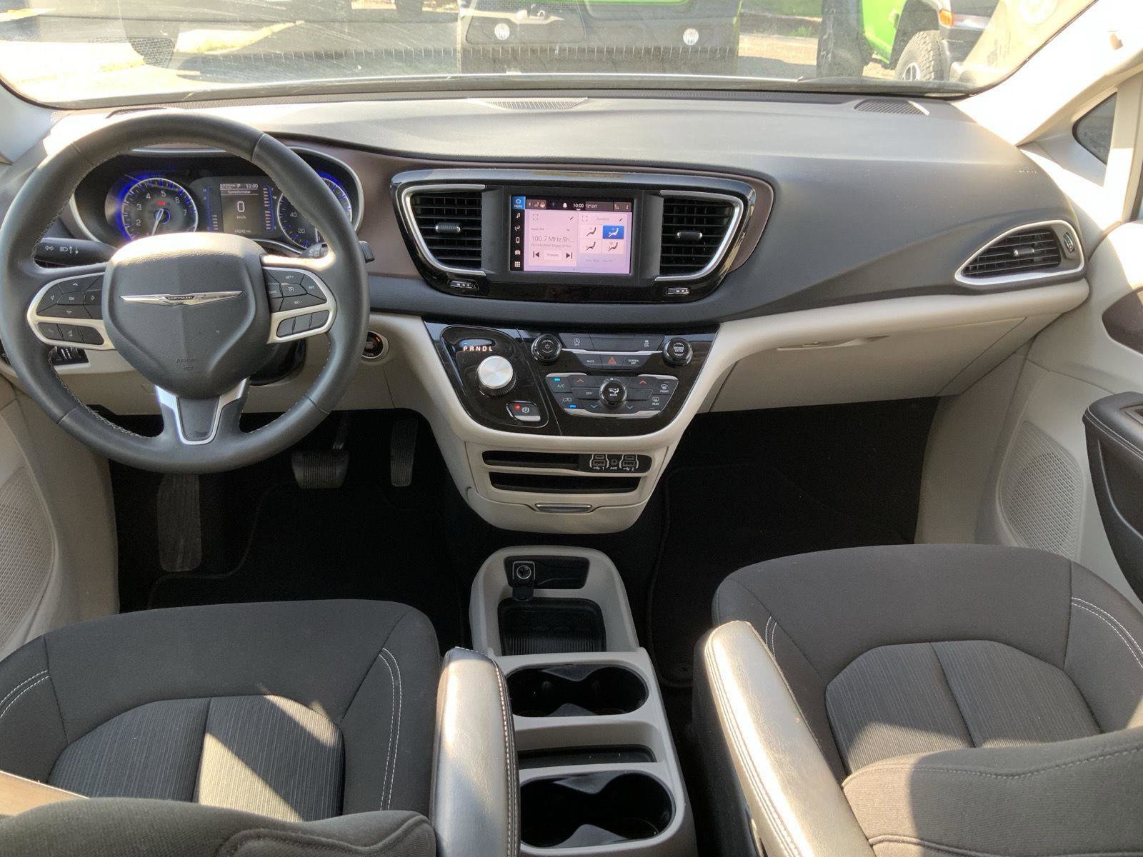 Used 2023 Chrysler Voyager LX FWD image 49