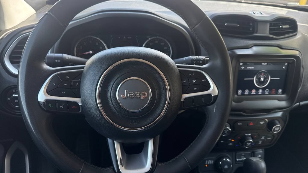 Used 2019 Jeep Renegade Latitude w/ Popular Equipment Group AWD/4WD image 23