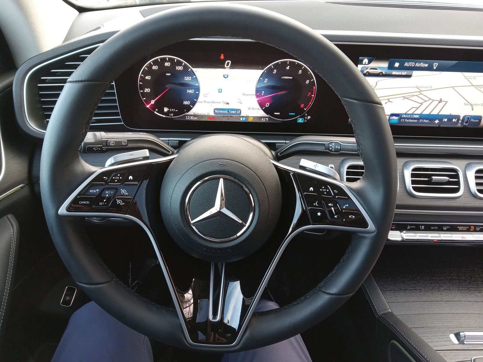 Used 2025 Mercedes-Benz GLE 350 4MATIC image 13