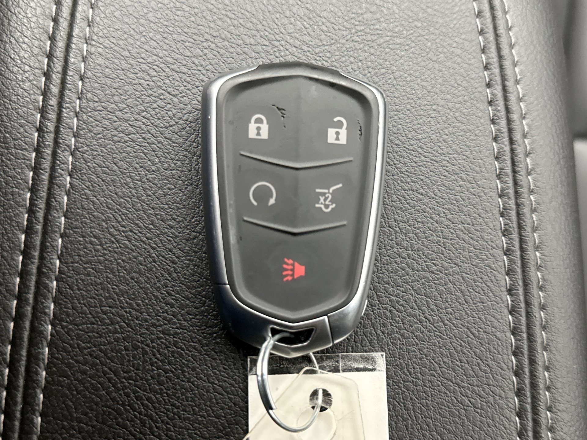 Used 2021 Cadillac XT4 Premium Luxury w/ Cold Weather Package FWD image 19