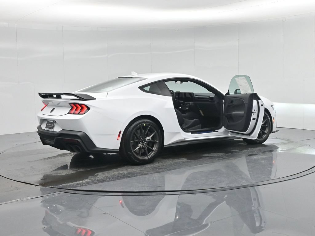 New 2026 Ford Mustang Dark Horse RWD image 4