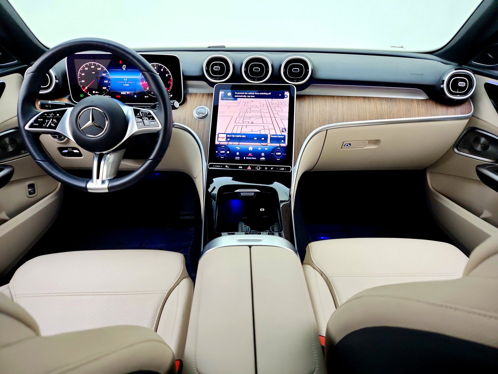 Used 2024 Mercedes-Benz C 300 Sedan image 19