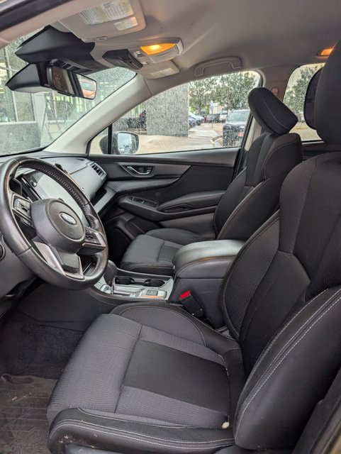 Certified 2024 Subaru Ascent Premium w/ Convenience Package AWD/4WD image 2