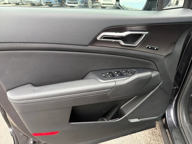Certified 2026 Kia Sportage SX FWD image 17