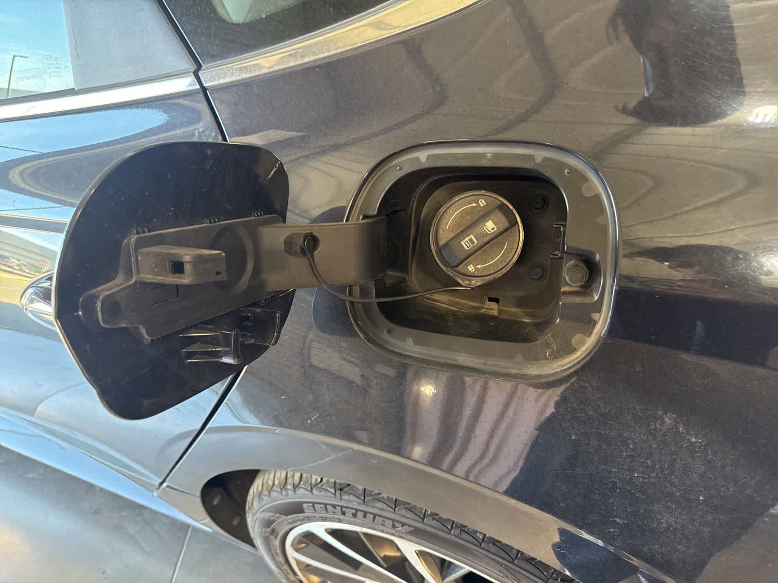Used 2023 Hyundai Sonata Limited FWD image 11