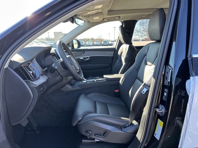 New 2026 Volvo XC90 B6 Ultra image 13