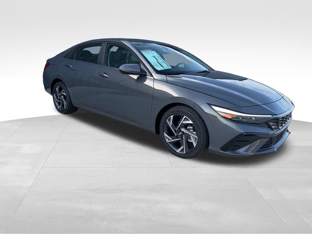 New 2026 Hyundai Elantra Limited FWD image 9