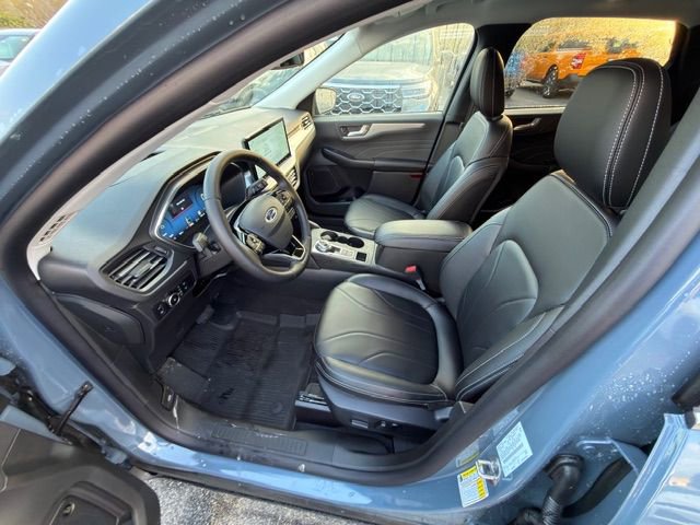 New 2026 Ford Escape SE w/ PHEV Premium Package image 8