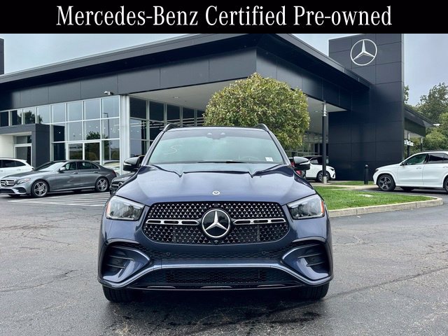 Used 2025 Mercedes-Benz GLE 450 4MATIC w/ AMG Line Exterior image 3