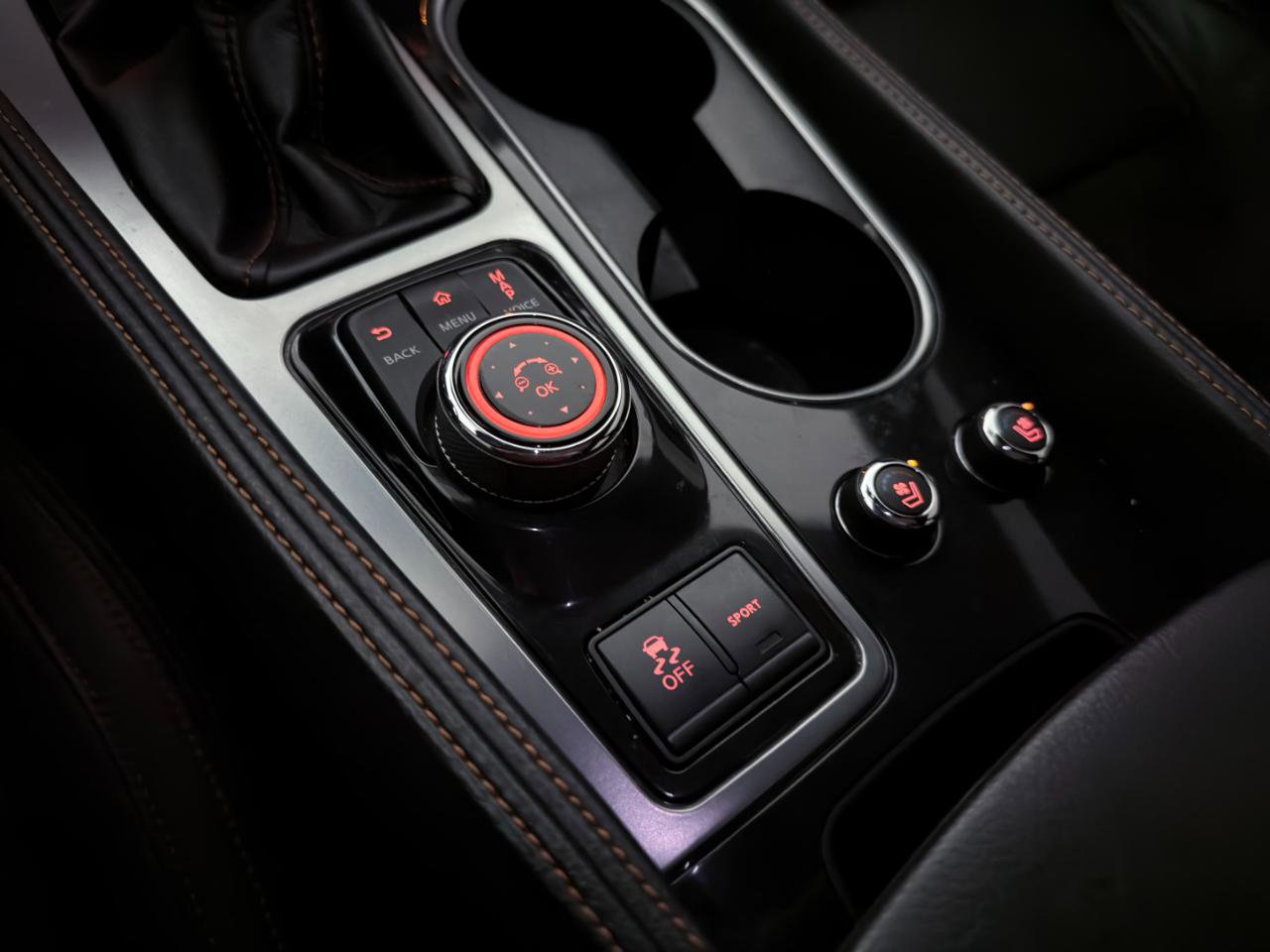 Used 2020 Nissan Maxima SR w/ Sport Mat Group FWD image 36