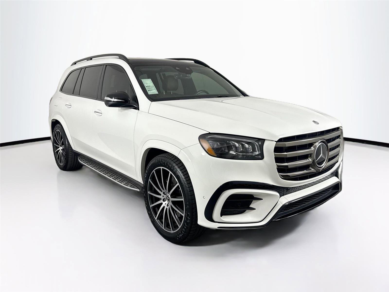 Used 2024 Mercedes-Benz GLS 450 4MATIC w/ AMG Line Exterior image 11