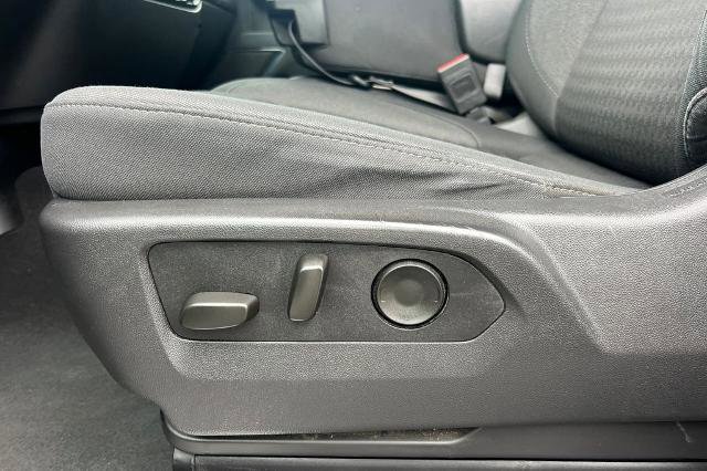 Used 2025 Chevrolet Silverado 1500 LT RWD image 19