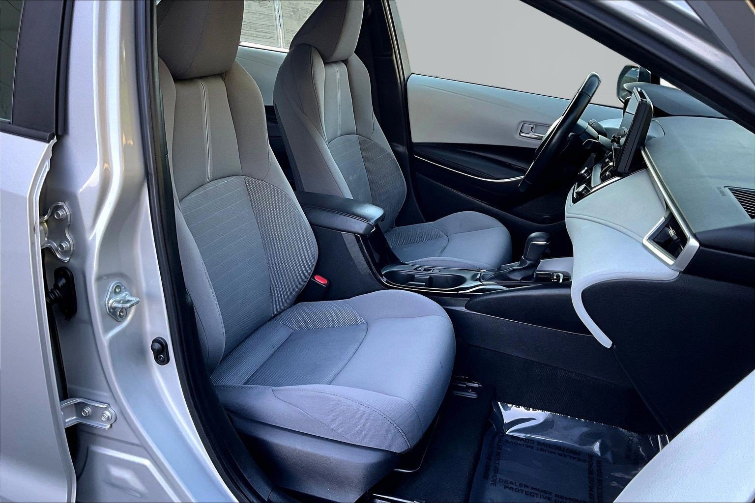 Used 2024 Toyota Corolla SE FWD image 28