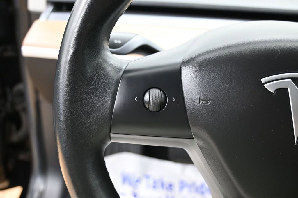 Used 2018 Tesla Model 3 Long Range RWD image 19