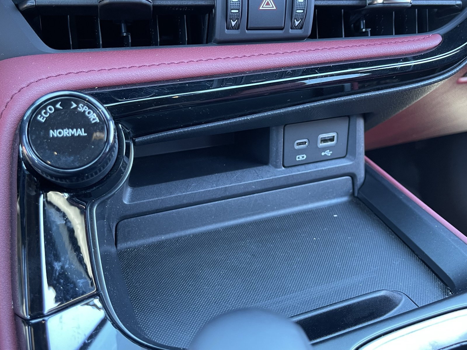 Used 2024 Lexus NX 250 FWD image 29