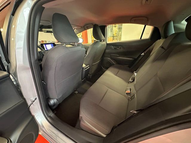 Used 2024 Toyota Prius Prime SE image 13