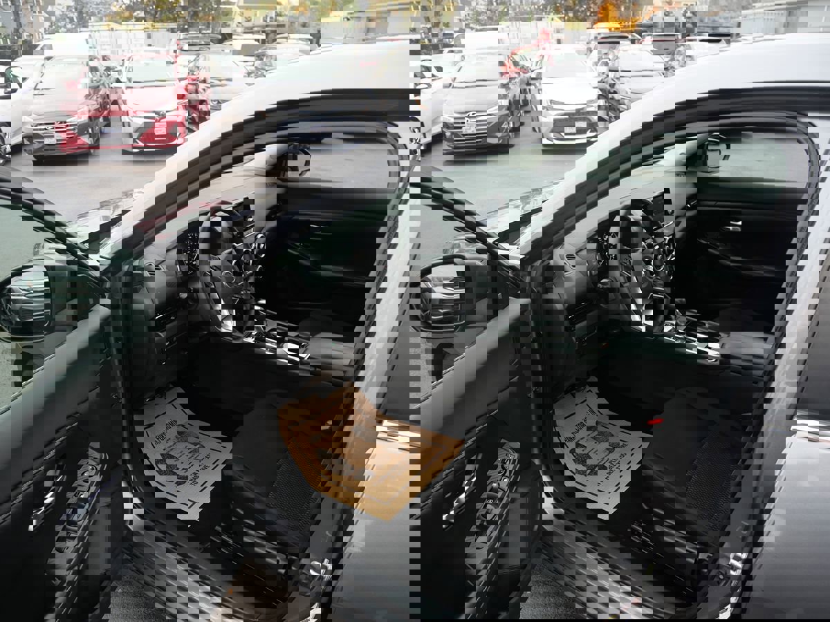 Used 2020 Nissan Sentra S image 9