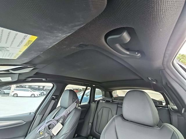 Used 2018 BMW X3 M40i image 8