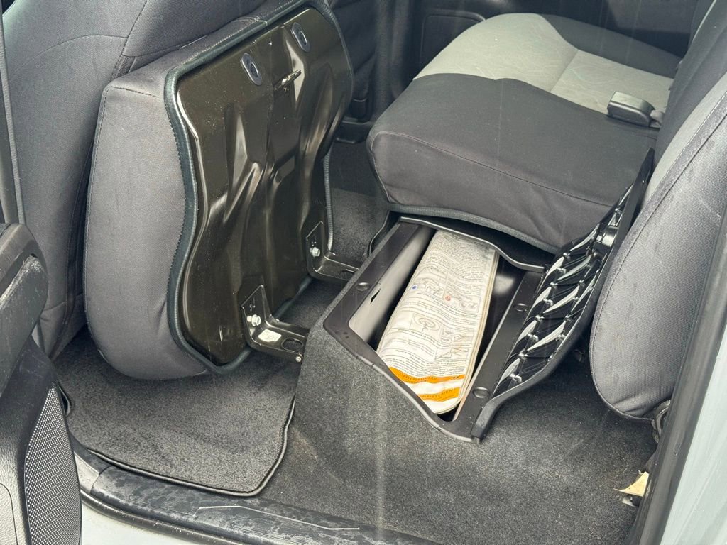 Used 2021 Toyota Tacoma TRD Off-Road w/ Technology Package image 10