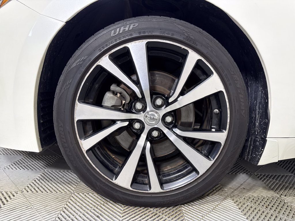 Used 2018 Nissan Maxima 3.5 SV FWD image 22