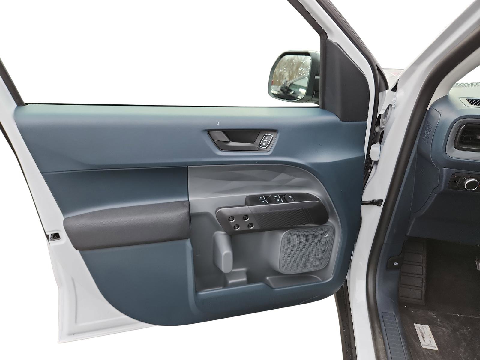 New 2026 Ford Maverick XL image 19