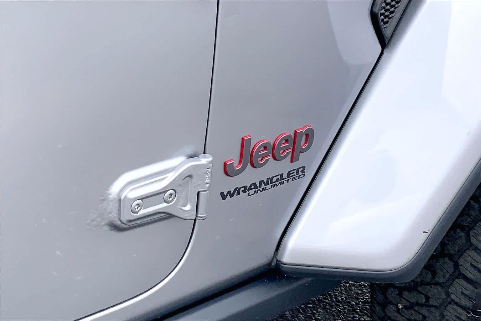 Used 2018 Jeep Wrangler Unlimited Rubicon AWD/4WD image 10