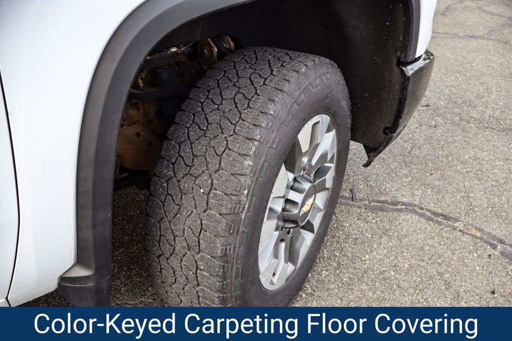 Certified 2024 Chevrolet Silverado 2500 Custom w/ Custom Value Package image 39