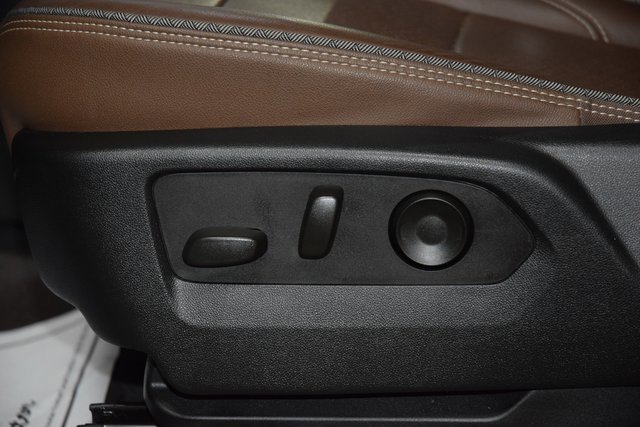 Used 2023 Chevrolet Suburban High Country w/ Premium Package image 41